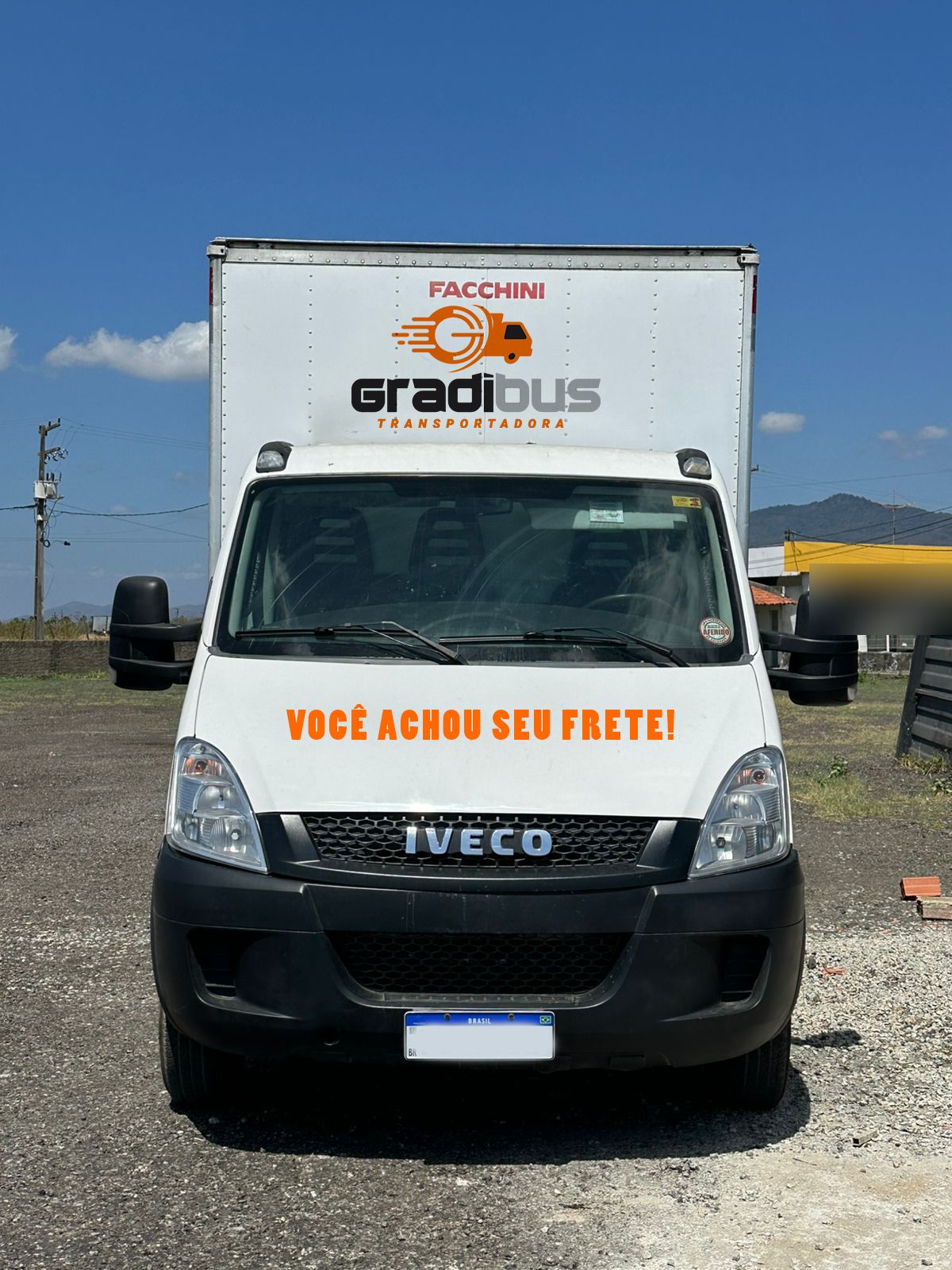 Veículo Baú Gradibus